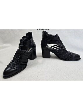 Steve Madden Size 7.5 Y2K Black Strappy Heeled Sandals Leather